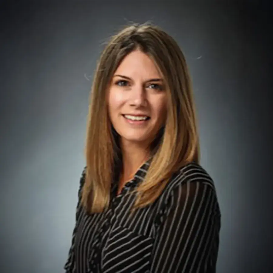Headshot of Jennifer Munter